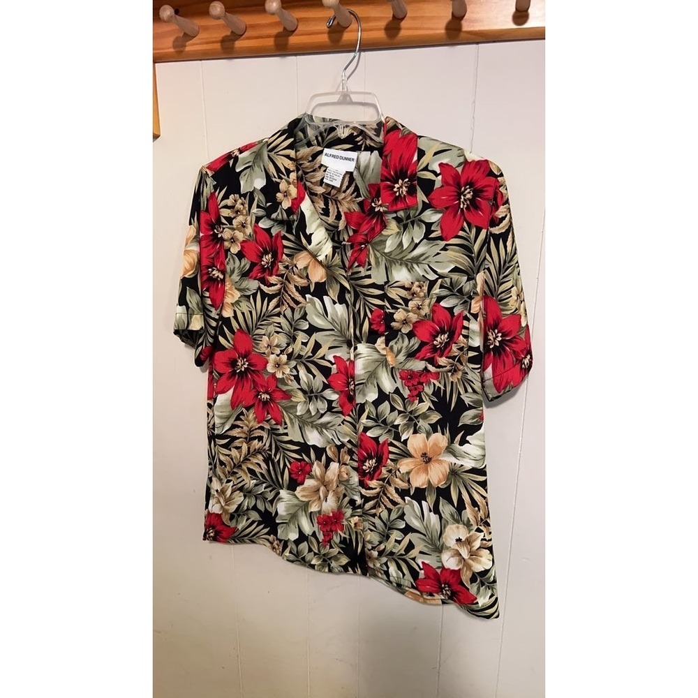 Alfred Dunner Floral Hawaiian Shirt